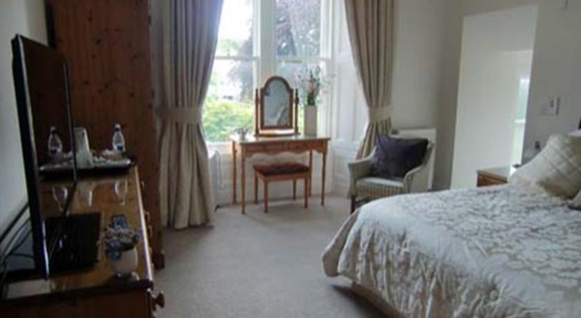 Mount Ceres Hotel Bonnyrigg Eksteriør billede